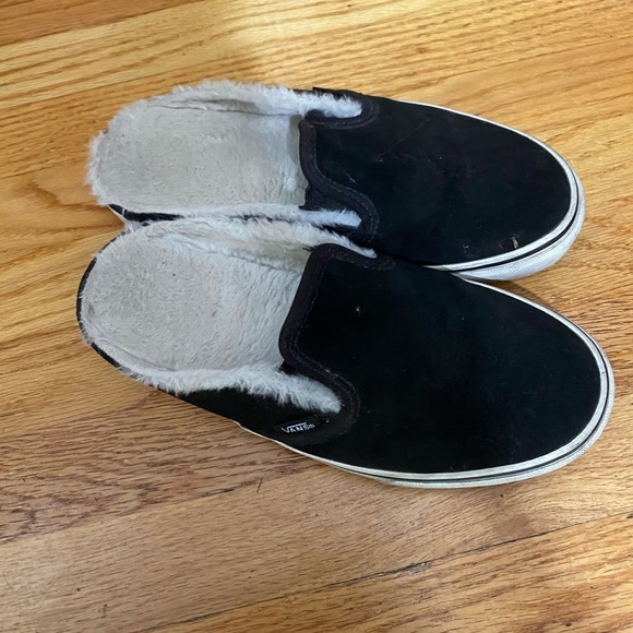 Vans - Picture 1 of 1